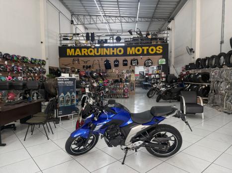 YAMAHA FZ 25 250 Fazer Flex , Foto 1