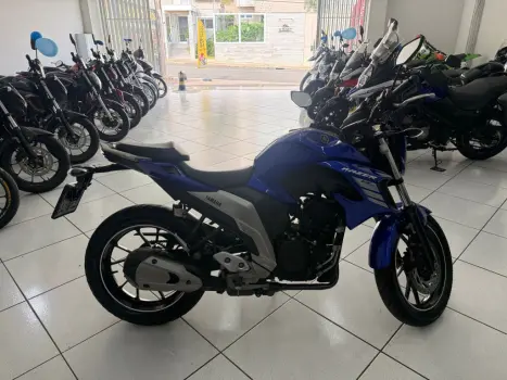 YAMAHA FZ 25 250 Fazer Flex , Foto 7