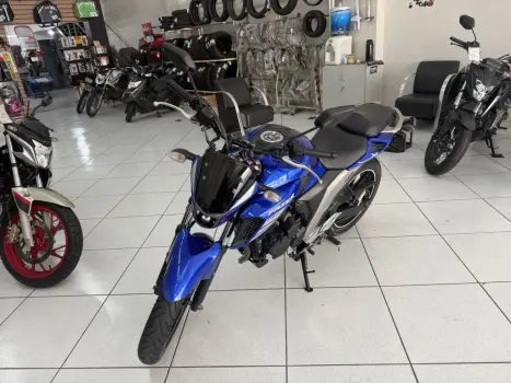 YAMAHA FZ 25 250 Fazer Flex , Foto 9