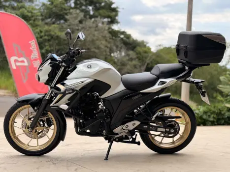 YAMAHA FZ 25 250 Fazer Flex , Foto 5