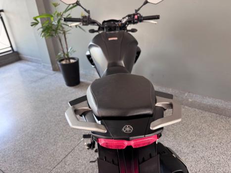 YAMAHA FZ 25 250 Fazer Flex , Foto 3