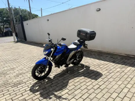 YAMAHA FZ 25 250 Fazer Flex , Foto 6