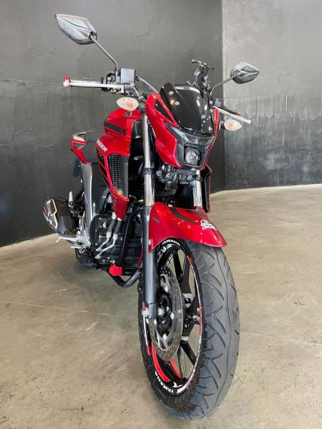 YAMAHA FZ 25 250 Fazer Flex , Foto 3