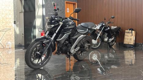 YAMAHA FZ 25 250 Fazer Flex , Foto 1