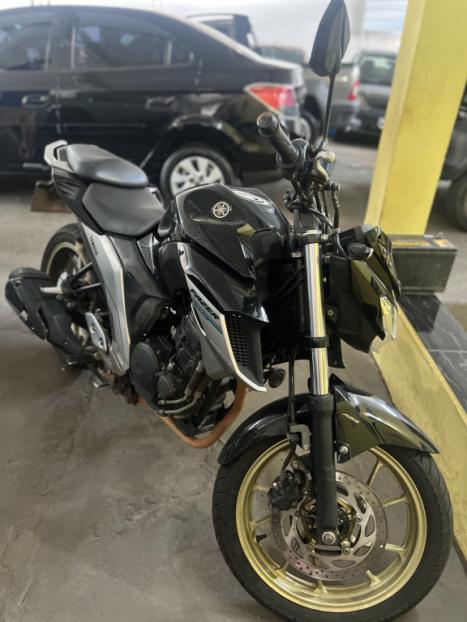 YAMAHA FZ 25 250 Fazer Flex , Foto 4