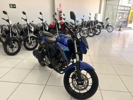 YAMAHA FZ 25 250 Fazer Flex , Foto 9