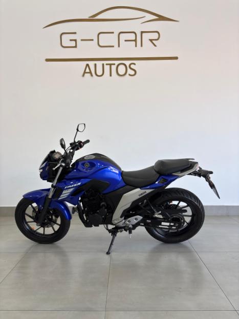 YAMAHA FZ 25 250 Fazer Flex , Foto 2