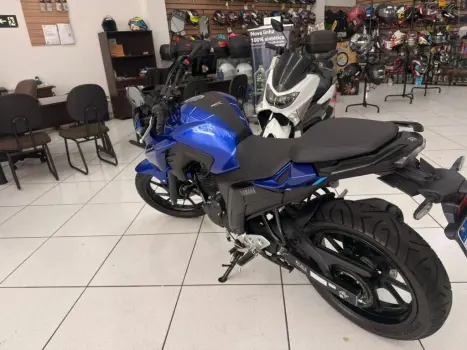 YAMAHA FZ 25 250 Fazer Flex , Foto 3