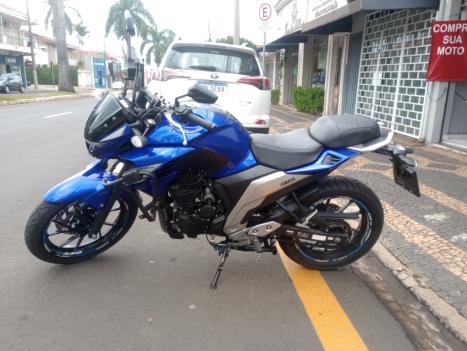 YAMAHA FZ 25 250 Fazer Flex , Foto 3