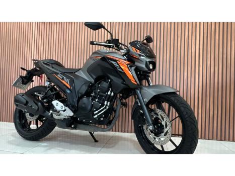 YAMAHA FZ 25 250 Fazer Flex , Foto 2