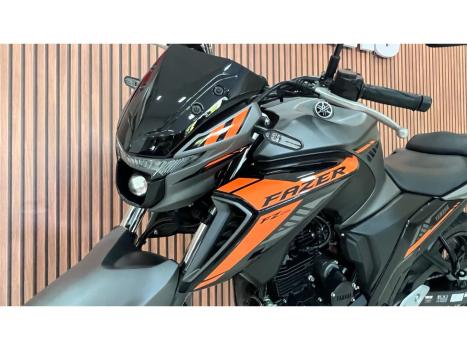 YAMAHA FZ 25 250 Fazer Flex , Foto 4