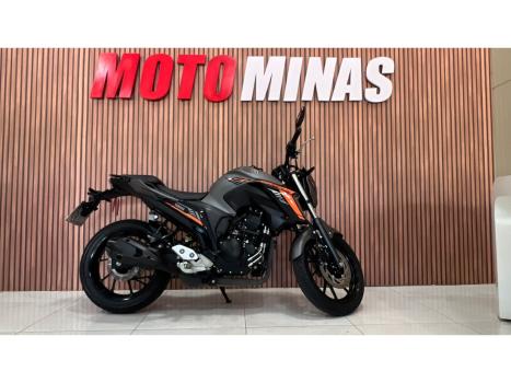 YAMAHA FZ 25 250 Fazer Flex , Foto 10
