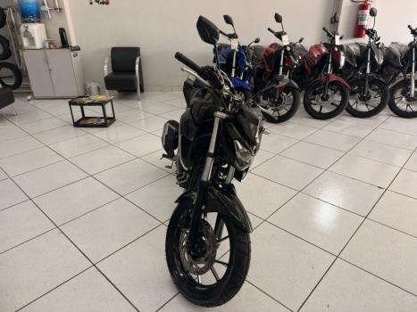 YAMAHA FZ 25 250 Fazer Flex , Foto 4