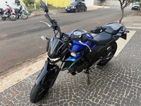 YAMAHA FZ 25 250 Fazer Flex , Foto 7
