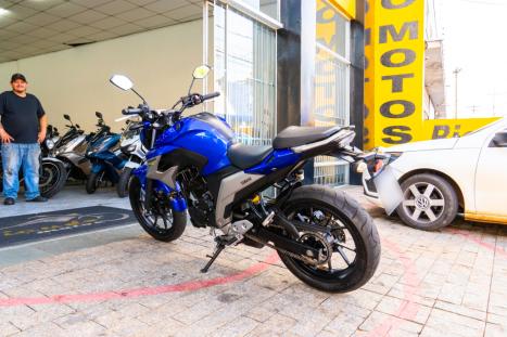 YAMAHA FZ 25 250 Fazer Flex , Foto 3