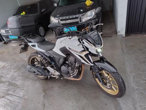 YAMAHA FZ 25 250 Fazer Flex , Foto 5