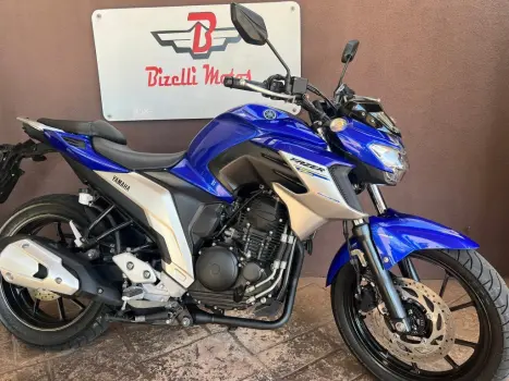 YAMAHA FZ 25 250 Fazer Flex , Foto 10