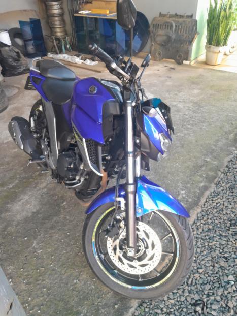 YAMAHA FZ 25 250 Fazer Flex , Foto 4