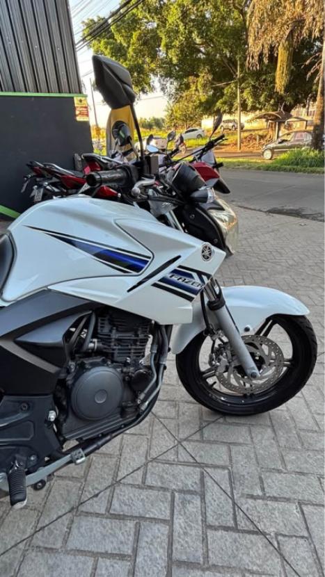 YAMAHA FZ 25 250 Fazer Flex , Foto 5