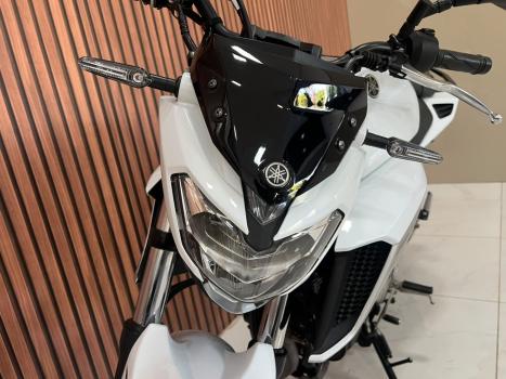 YAMAHA FZ 25 250 Fazer Flex , Foto 9