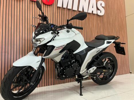 YAMAHA FZ 25 250 Fazer Flex , Foto 10