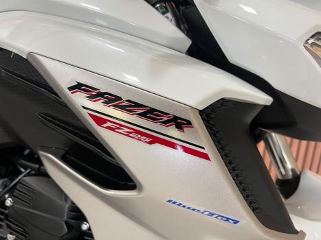 YAMAHA FZ 25 250 Fazer Flex , Foto 16