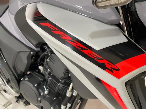YAMAHA FZ 25 250 Fazer Flex , Foto 6