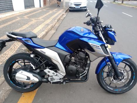 YAMAHA FZ 25 250 Fazer Flex , Foto 1