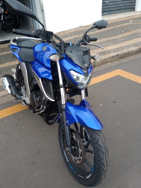 YAMAHA FZ 25 250 Fazer Flex , Foto 5