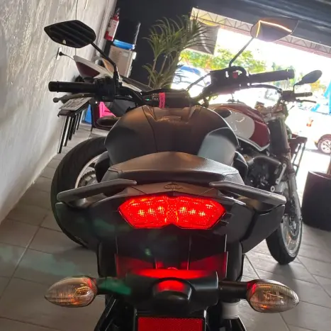 YAMAHA FZ 25 250 Fazer Flex , Foto 2