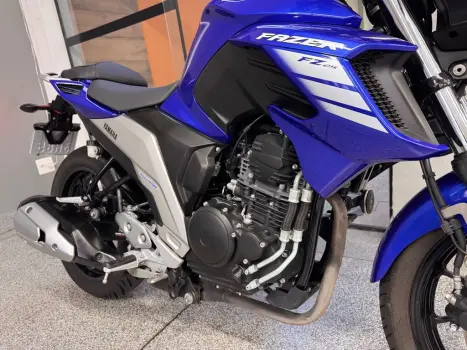 YAMAHA FZ 25 250 Fazer Flex , Foto 21