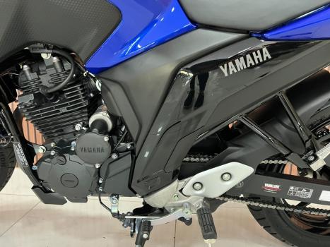 YAMAHA FZ 25 250 Fazer Flex , Foto 4