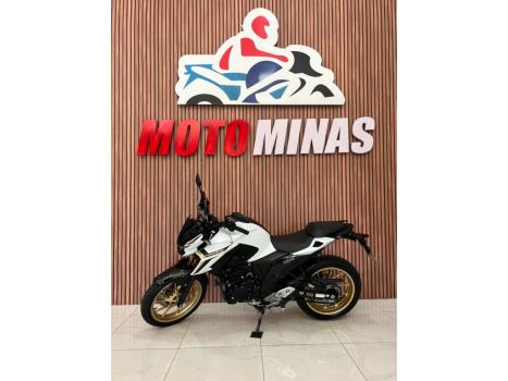 YAMAHA FZ 25 250 Fazer Flex , Foto 2