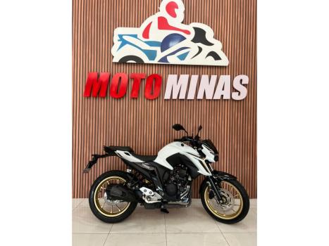 YAMAHA FZ 25 250 Fazer Flex , Foto 3