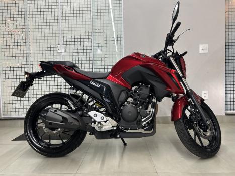 YAMAHA FZ 25 250 Fazer Flex , Foto 4