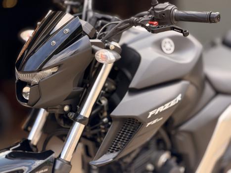 YAMAHA FZ 25 250 Fazer Flex , Foto 6