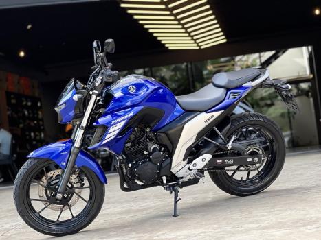 YAMAHA FZ 25 250 Fazer Flex , Foto 2