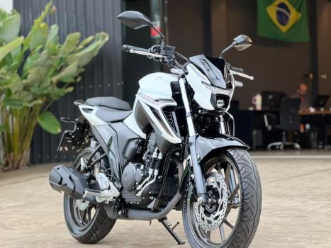 YAMAHA FZ 25 250 Fazer Flex , Foto 4