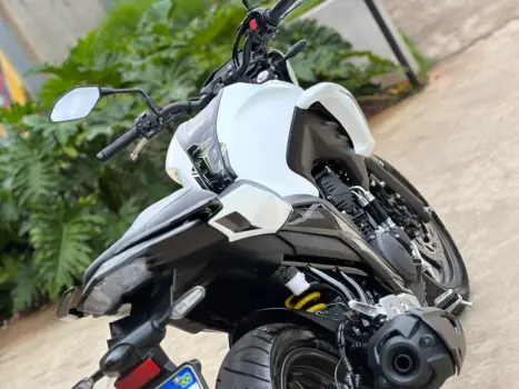 YAMAHA FZ 25 250 Fazer Flex , Foto 9