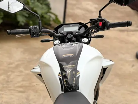 YAMAHA FZ 25 250 Fazer Flex , Foto 11