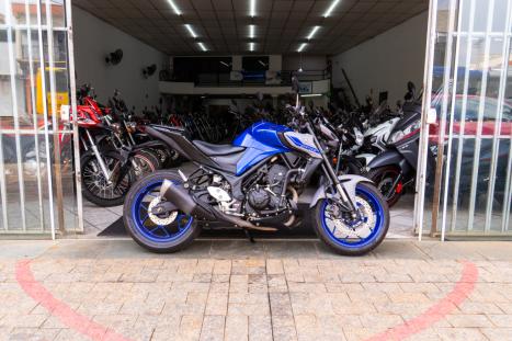 YAMAHA MT-03 300 , Foto 5 YAMAHA MT-03 300 , Foto 5