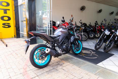 YAMAHA MT-03 300 , Foto 4
