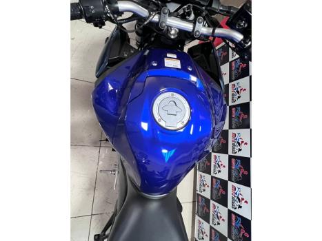 YAMAHA MT-03 300 , Foto 7