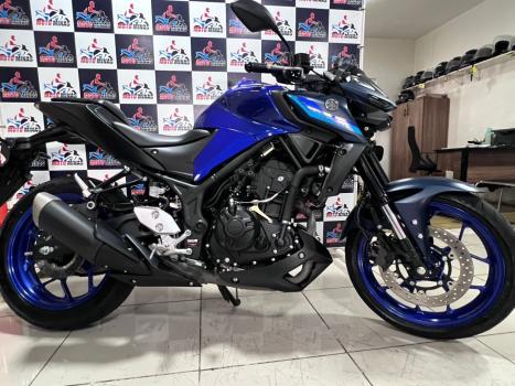 YAMAHA MT-03 300 , Foto 8