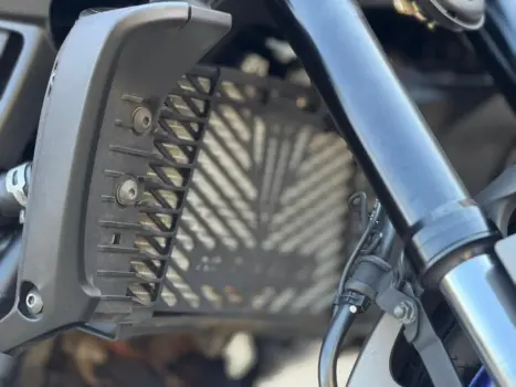 YAMAHA MT-03 300 , Foto 9