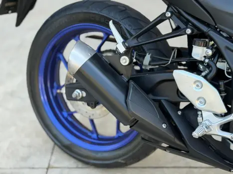 YAMAHA MT-03 300 , Foto 11