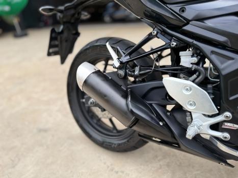 YAMAHA MT-03 300 , Foto 10