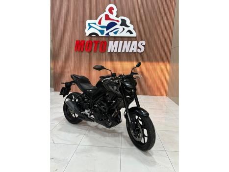 YAMAHA MT-03 300 , Foto 4