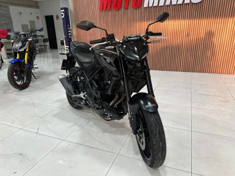 YAMAHA MT-03 300 , Foto 9