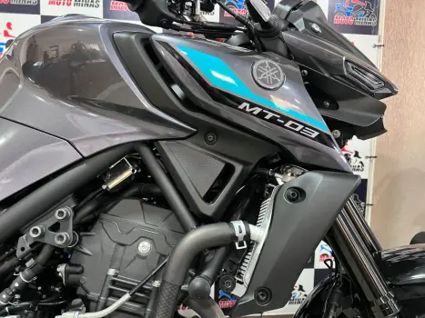 YAMAHA MT-03 300 ABS, Foto 9